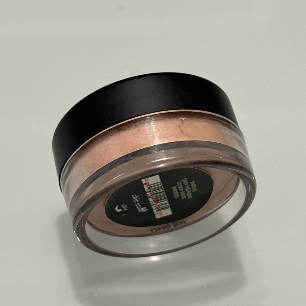 NEW BARE MINERALS CHIC NUDE EYECOLOR SEALED